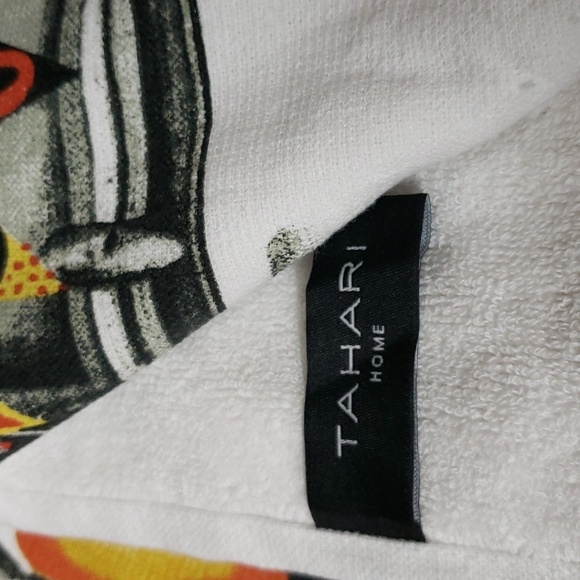 Tahari Boo! With Pumpkins, Truck and Spiders Kitchen Towel Set - Picture 5 of 6